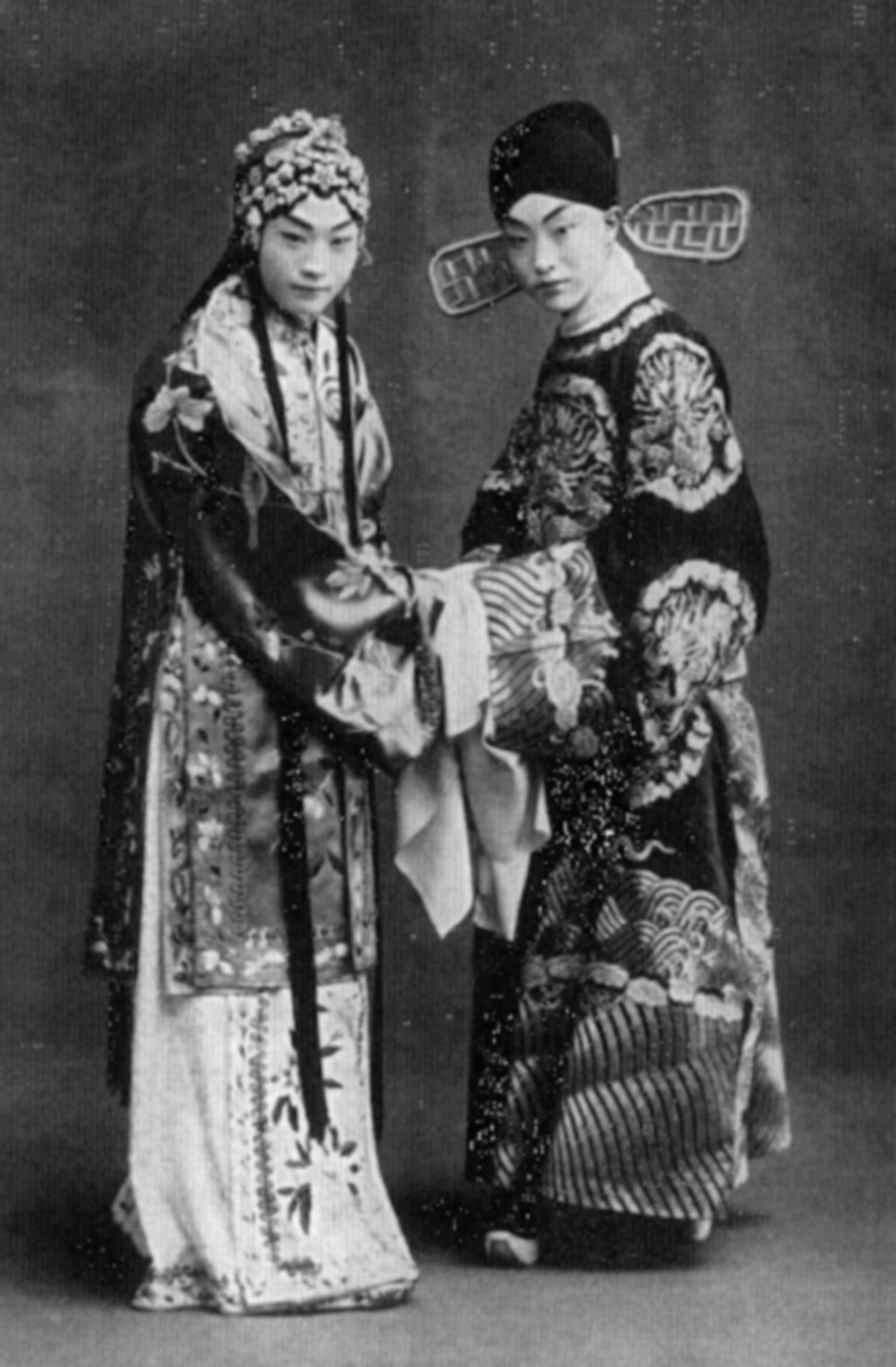 Cheng Yanqiu and Gao Qingkui collaboration network